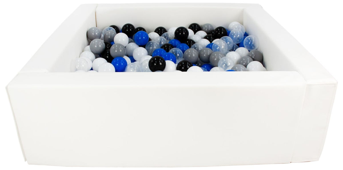 White Square eco-leather ball pit with 300 balls