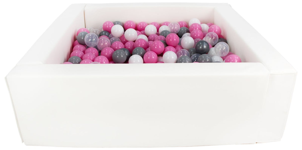 White Square eco-leather ball pit with 300 balls