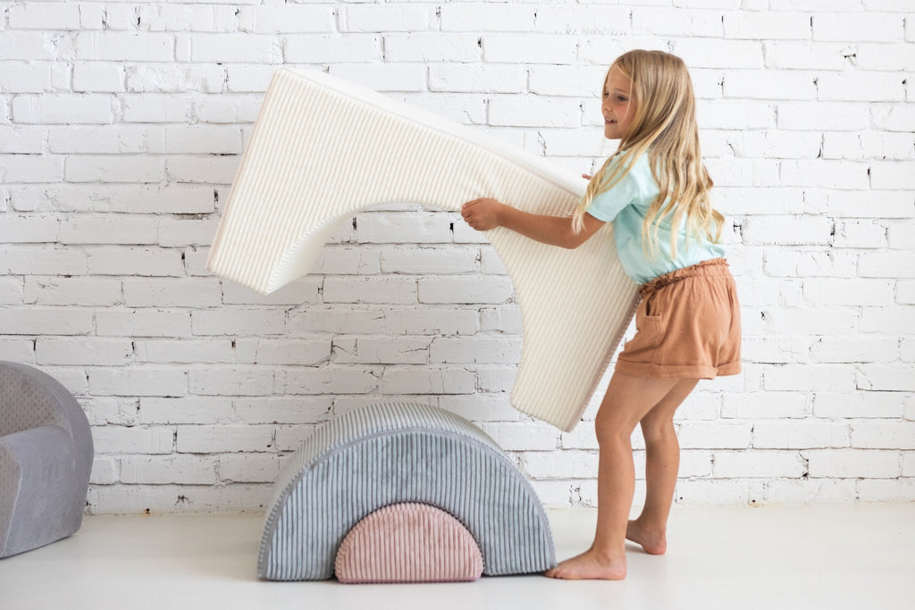 Soft play set, rainbow - Cream, grey & light pink